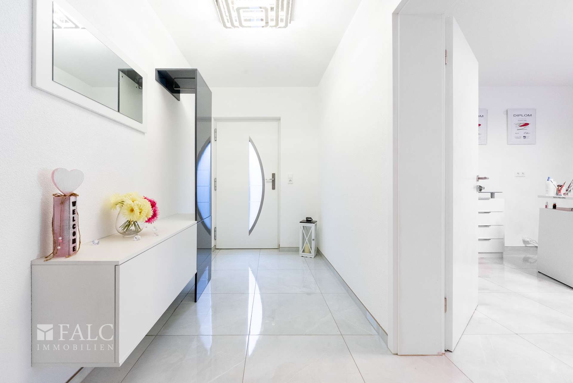 UG Eingangsbereich 1